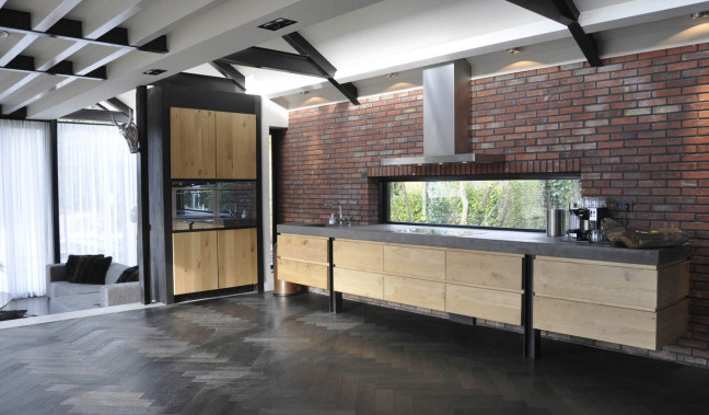Brick villa kitchen, Heiloo