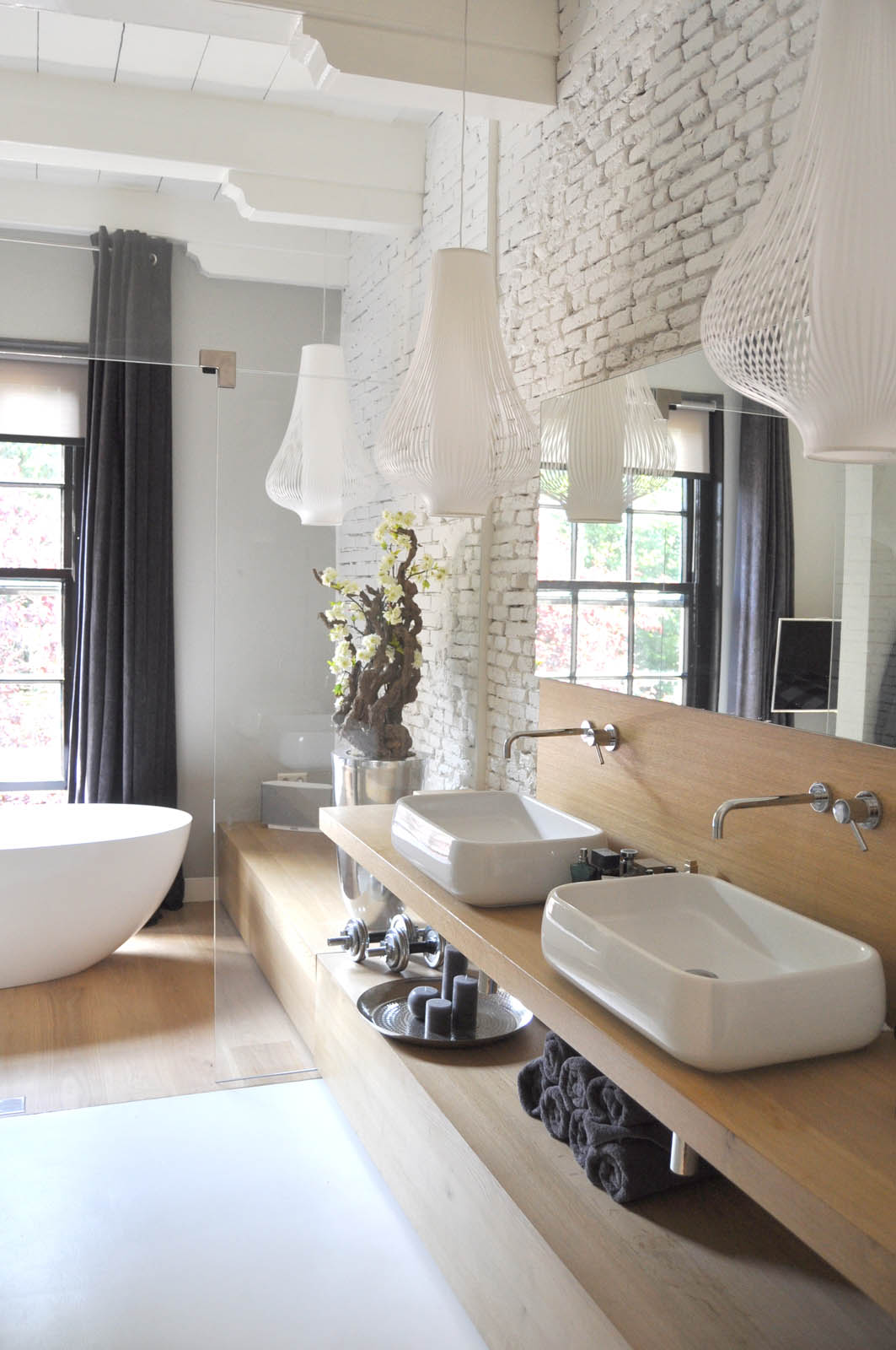 Monumental mansion bathroom, Abcoude • Jeroen de Nijs architect 